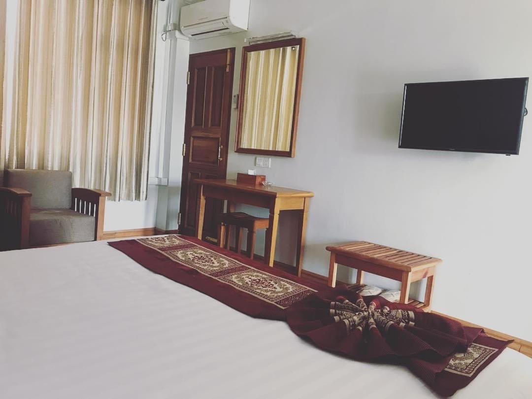 Hotel Thipaw Hsipaw Exteriér fotografie