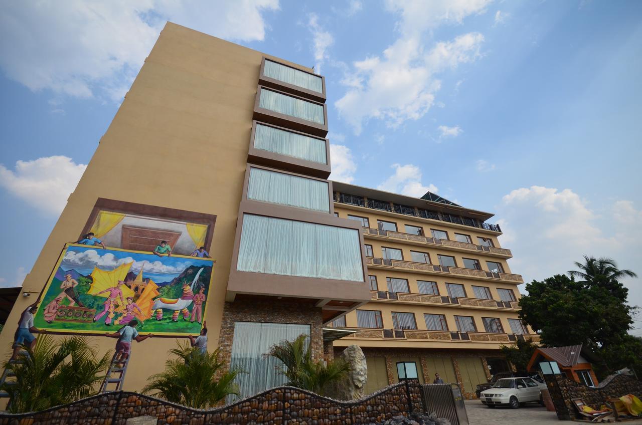 Hotel Thipaw Hsipaw Exteriér fotografie