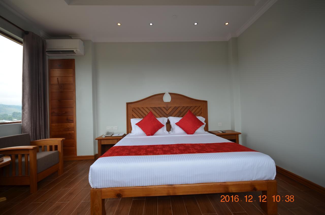 Hotel Thipaw Hsipaw Exteriér fotografie