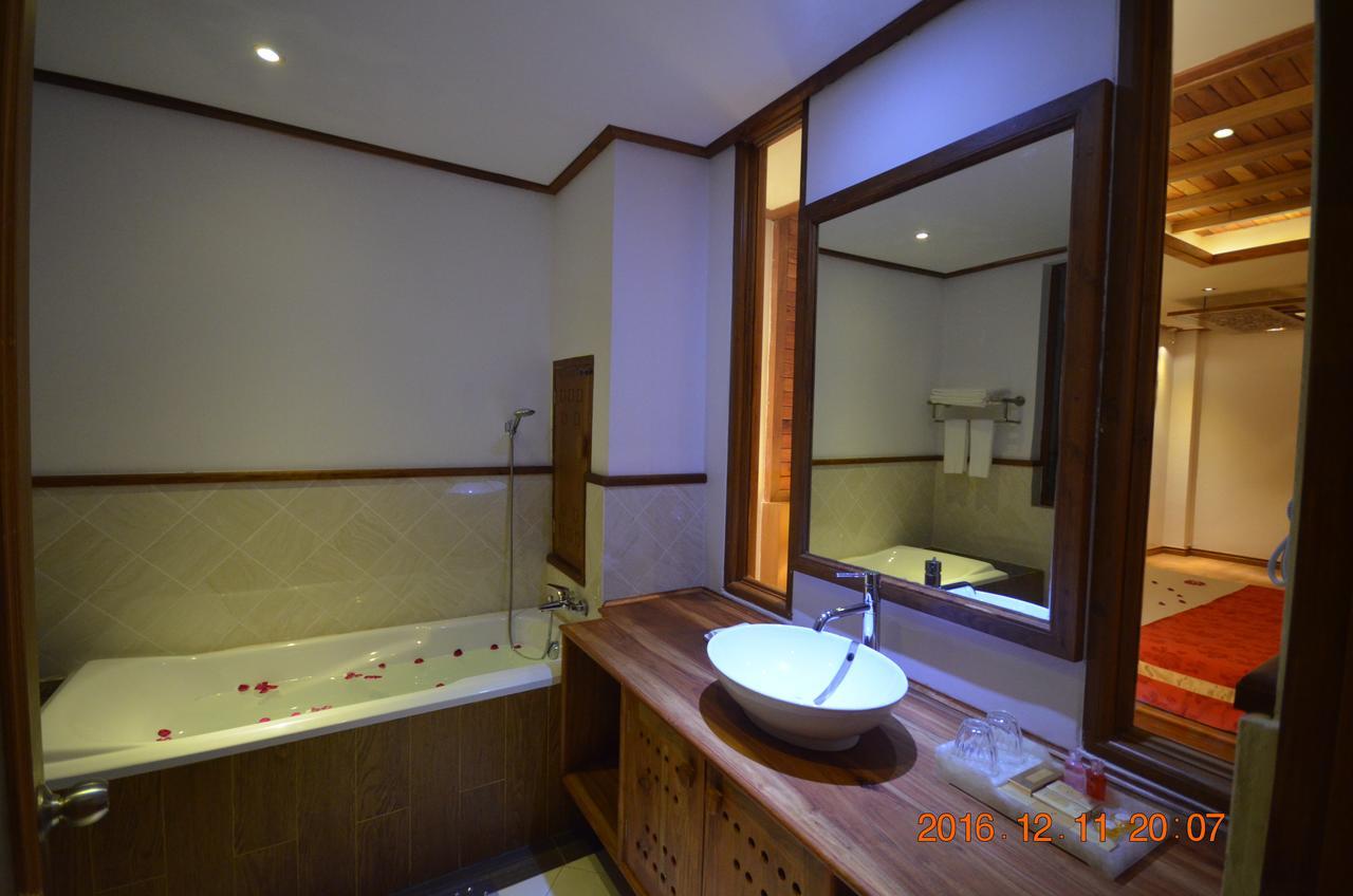 Hotel Thipaw Hsipaw Exteriér fotografie
